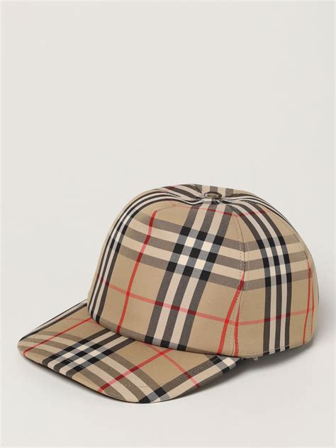 Burberry Gorro .